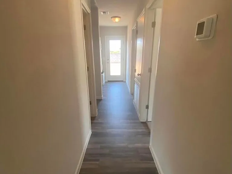 101 E Bobcat Pl — Photo 6