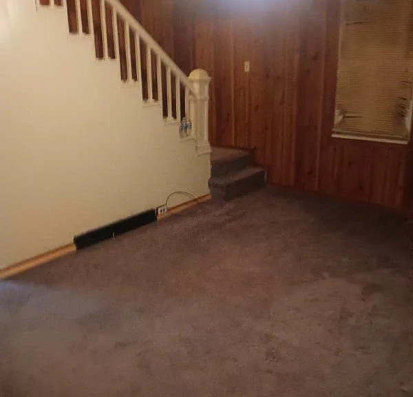 112 Stone St — Photo 1