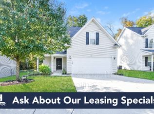 2611 Nana Ln, Greensboro, NC 27405