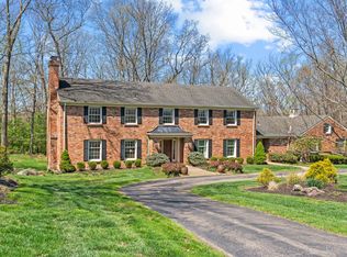 535 Rollingrock Ln, Cincinnati, OH
