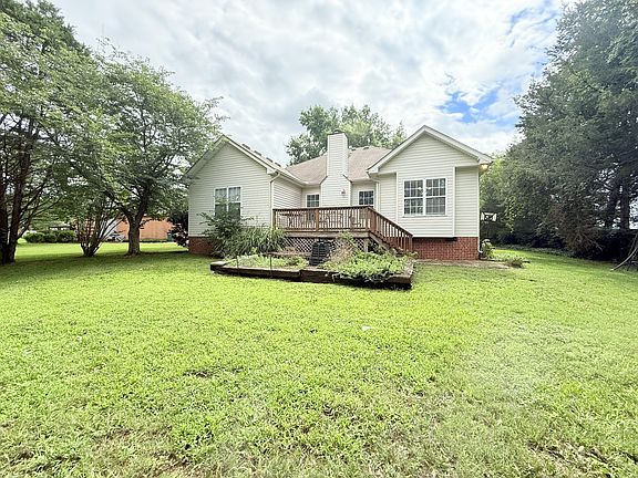 3rd image of 1216 Kristopher Dr