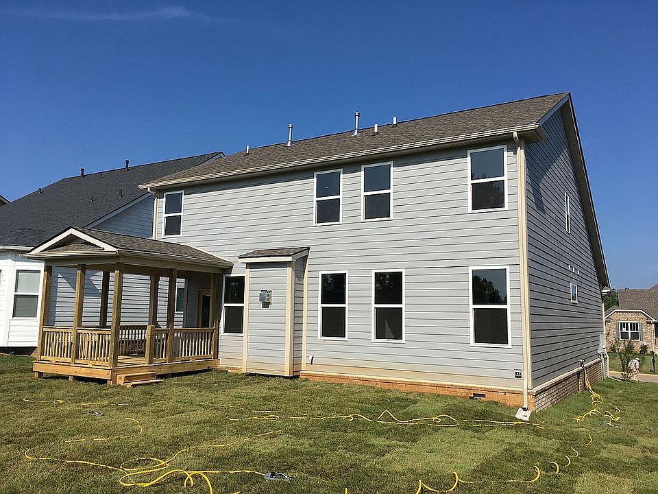 2nd image of 1205 Appian Way