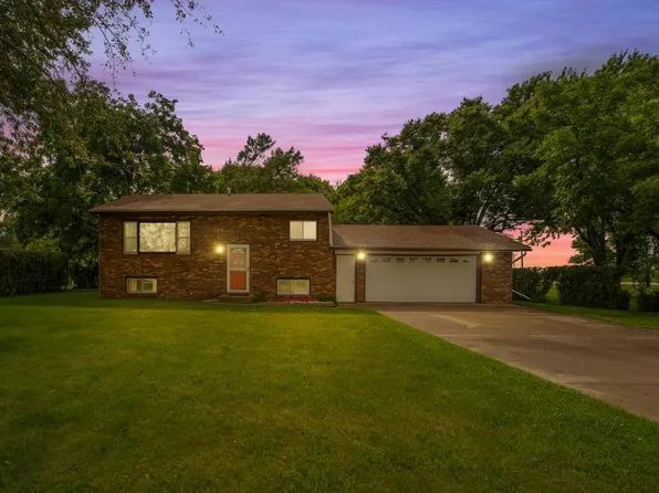 36443 170th St, Waseca, MN 56093