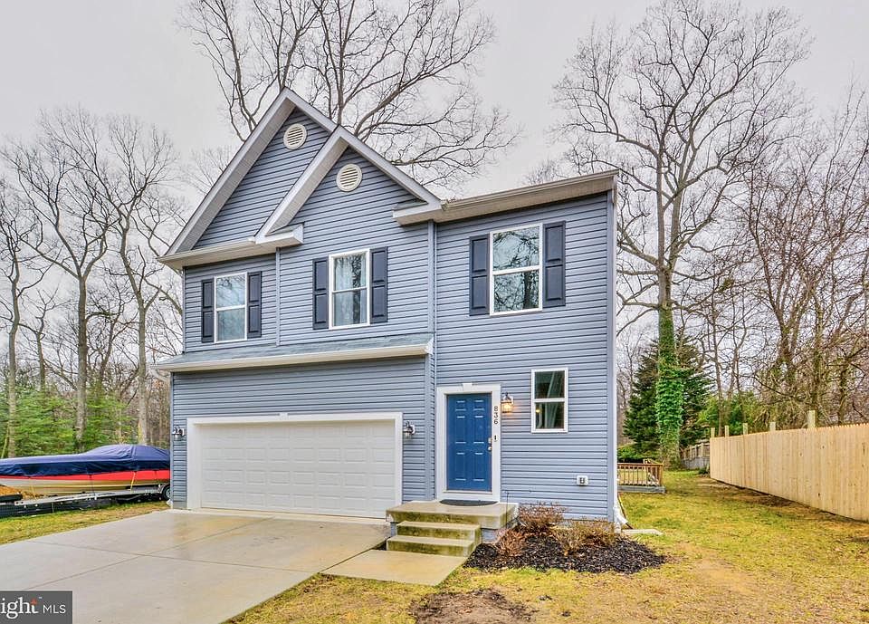 1st image of 836 Oak Trl