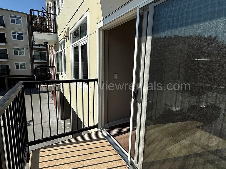 1010 Railroad Ave — Photo 50