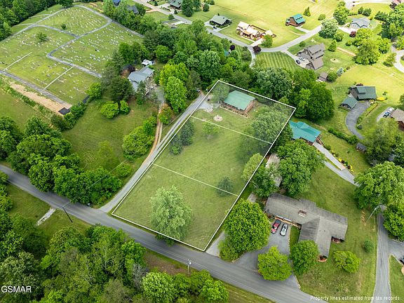 4th image of 3381 Mattox Cemetery Rd