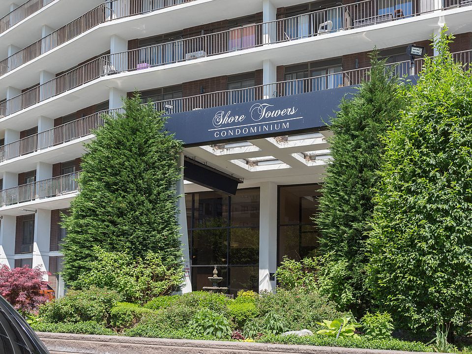 1st image of 25-40 Shore Blvd #7E