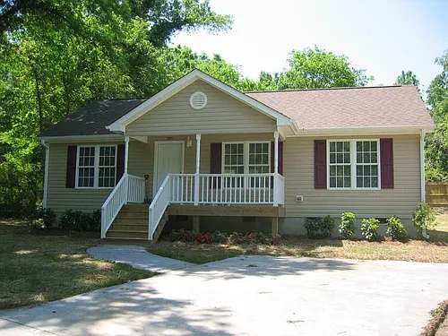 1715 Lakewood Ave Photo 1 1715 Lakewood Ave Photo 1