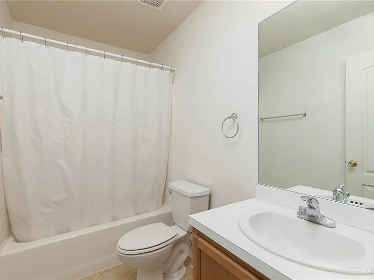1505 Candy Ln — Photo 16