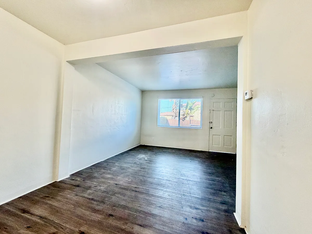 Building Photo - 6559 Kelly St #6559