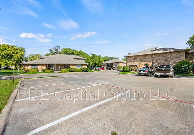 1935 Cranford Dr #104 — Photo 13
