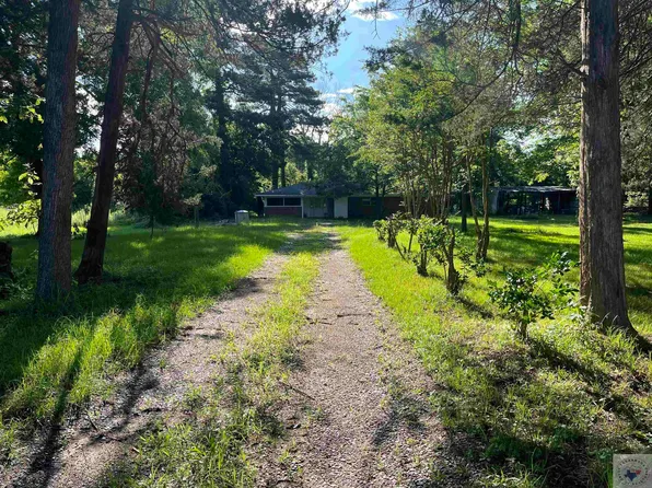 511 Brower Ln, Texarkana, TX 75501