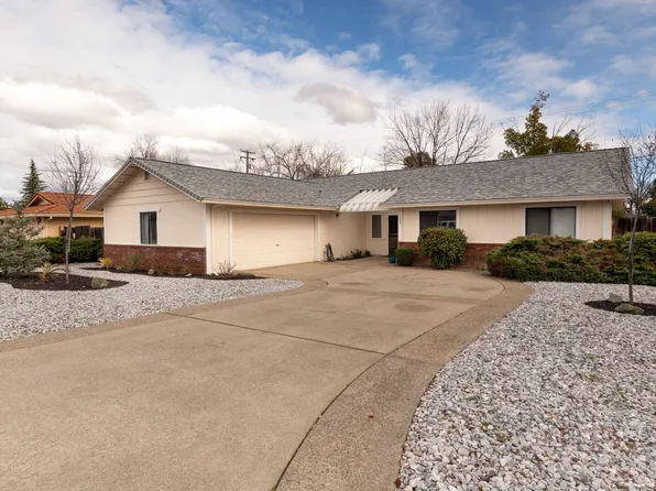 1683 Kildare Dr, Redding, CA 96001