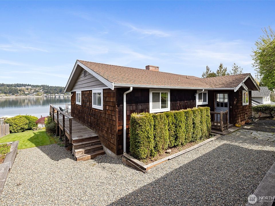 1st image of 209 Bella Bella Drive