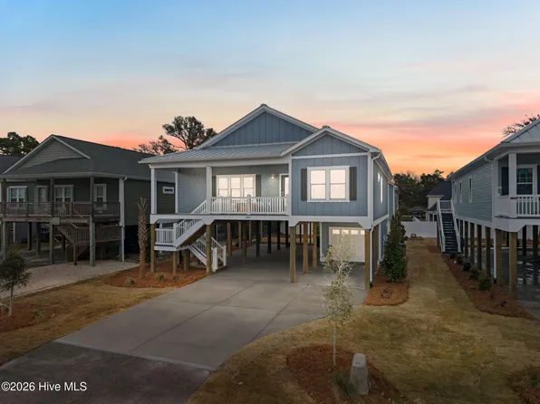 310 NE 58th Street, Oak Island, NC 28465