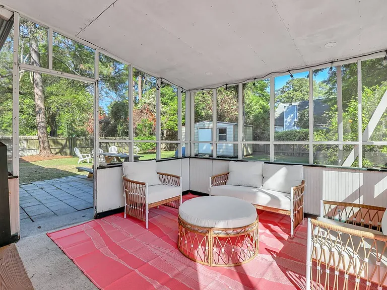 1131 Cobb Rd — Photo 22