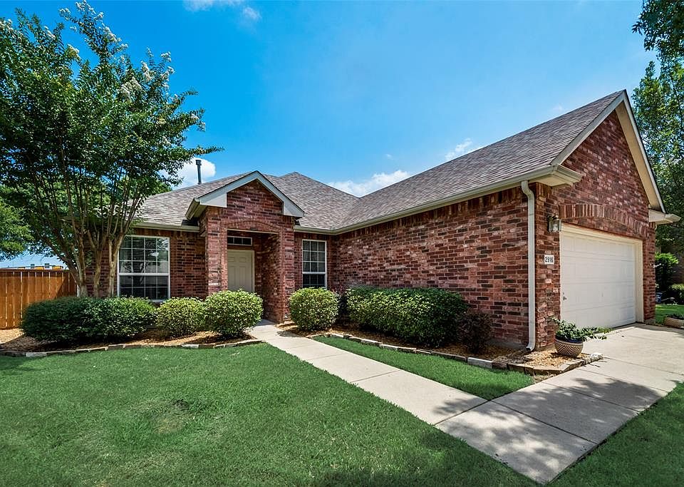 1st image of 2916 Scott Pl