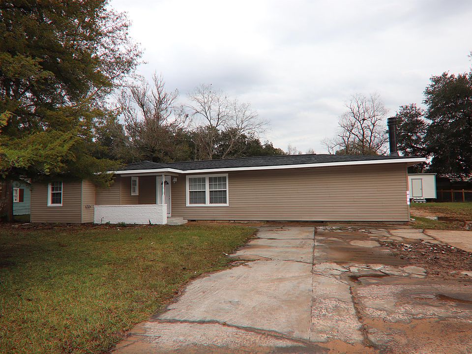 1st image of 9807 Smith League Dr