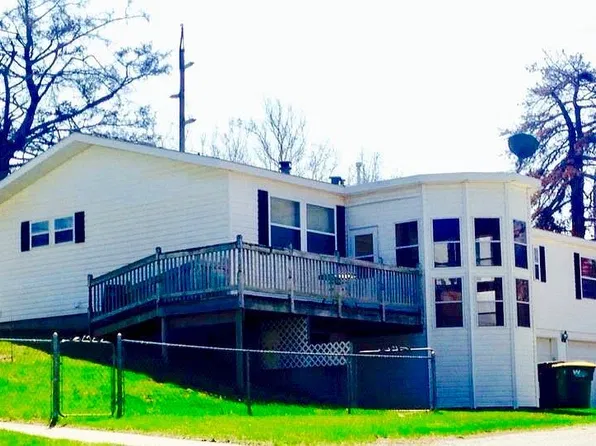 406 S 2nd St, Winterset, IA 50273