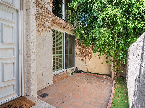 3rd image of 6231 1/2 Nita Ave