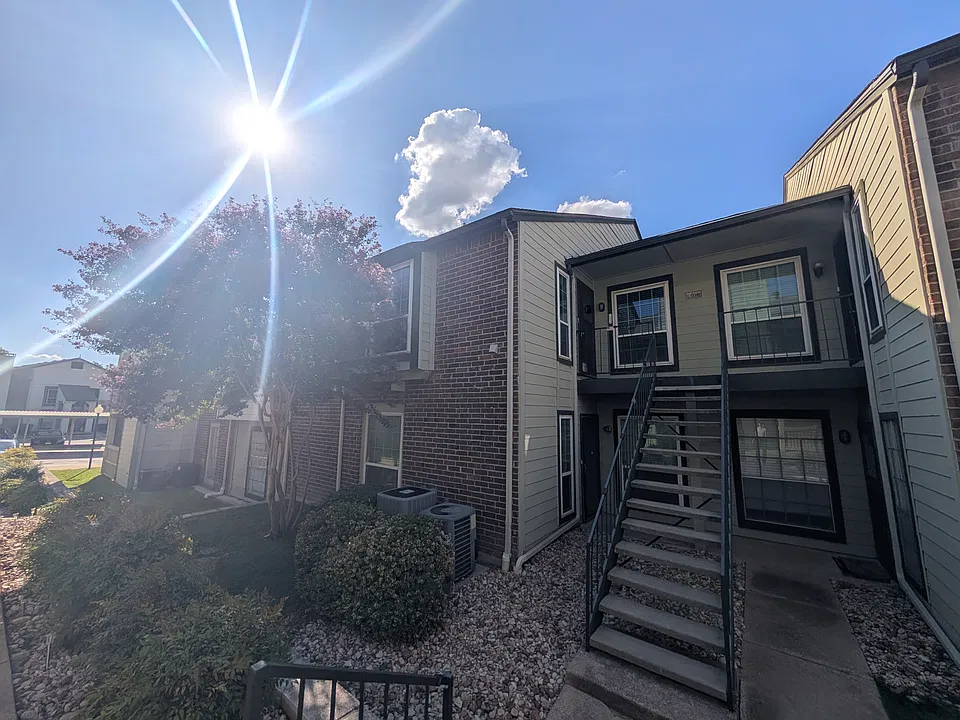 5981 Arapaho Rd #308