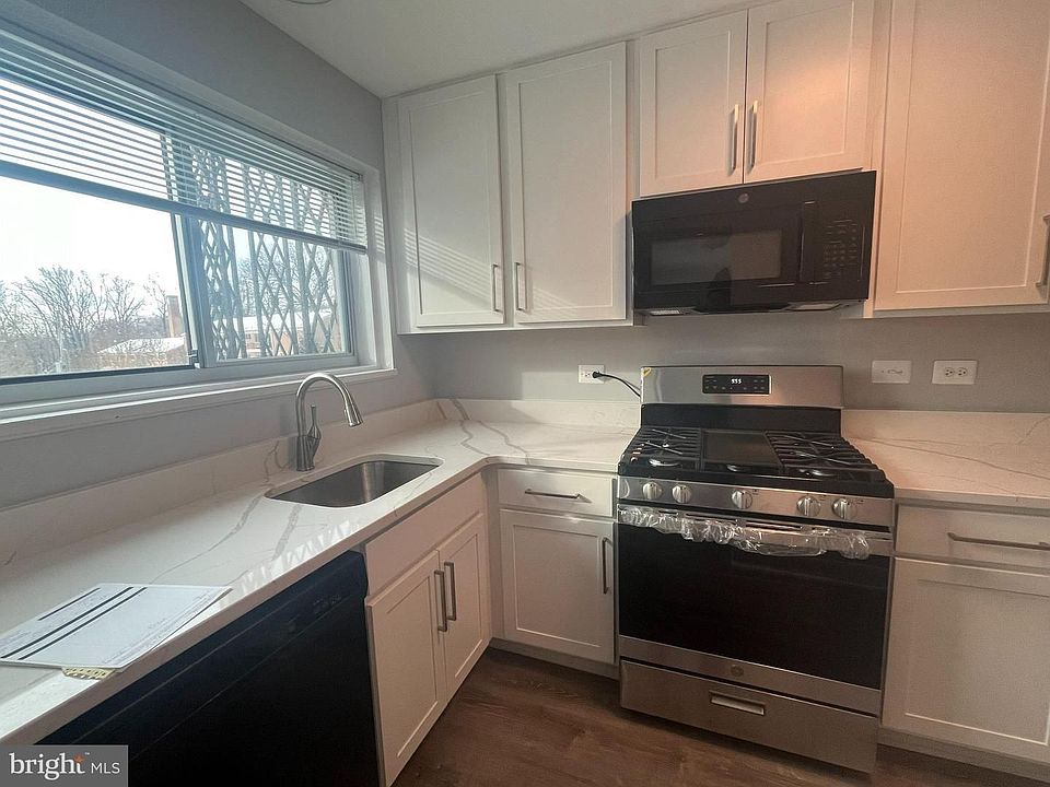 10650 Weymouth St Bethesda MD | Zillow