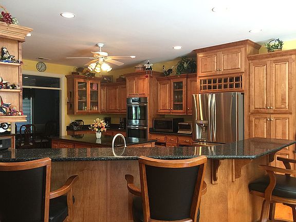 Kitchen- updated pics soon