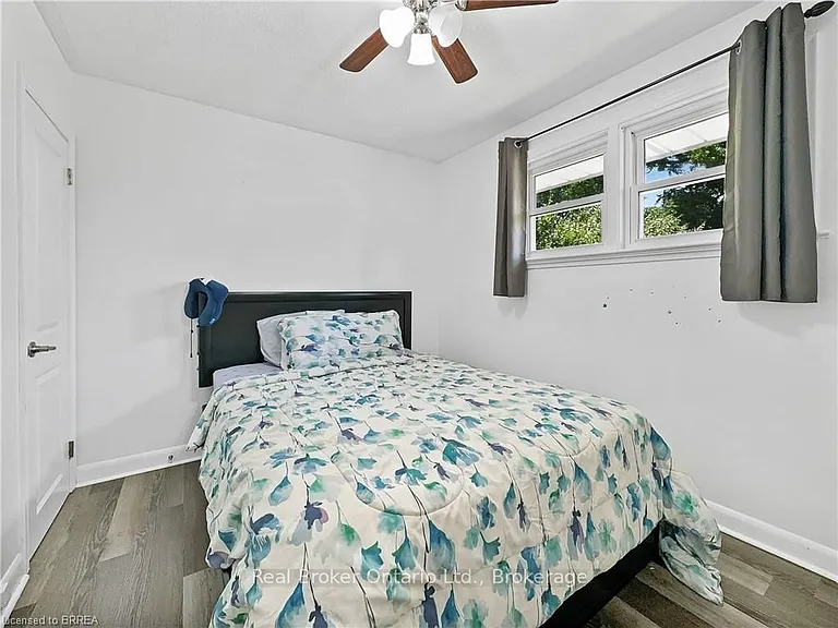 3 Westview Ave — Photo 16