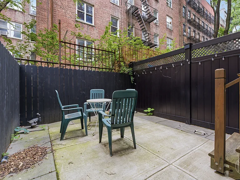 426 E 73rd St #1RW — Photo 14