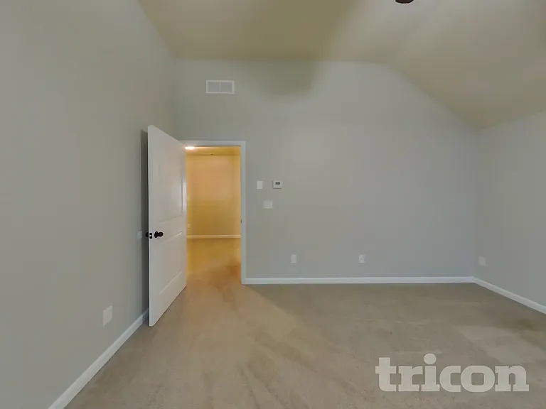 131 Huntsman Dr — Photo 7