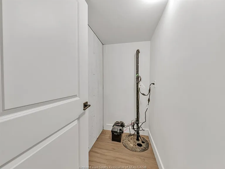281 Brighton Rd — Photo 35