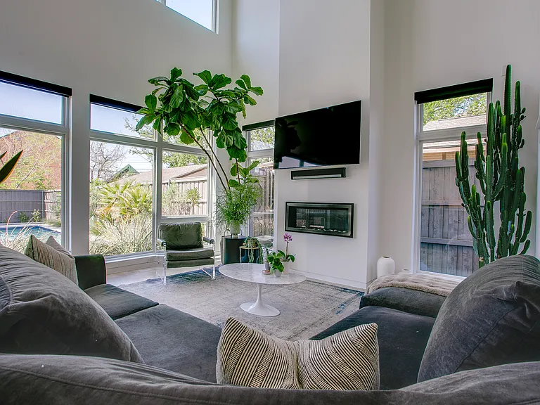 2215 Madera St — Photo 12