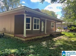 1624 Roberts Dr, Bessemer, AL 35023