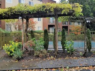 8720 SW Tualatin Rd APT 312, Tualatin, OR 97062