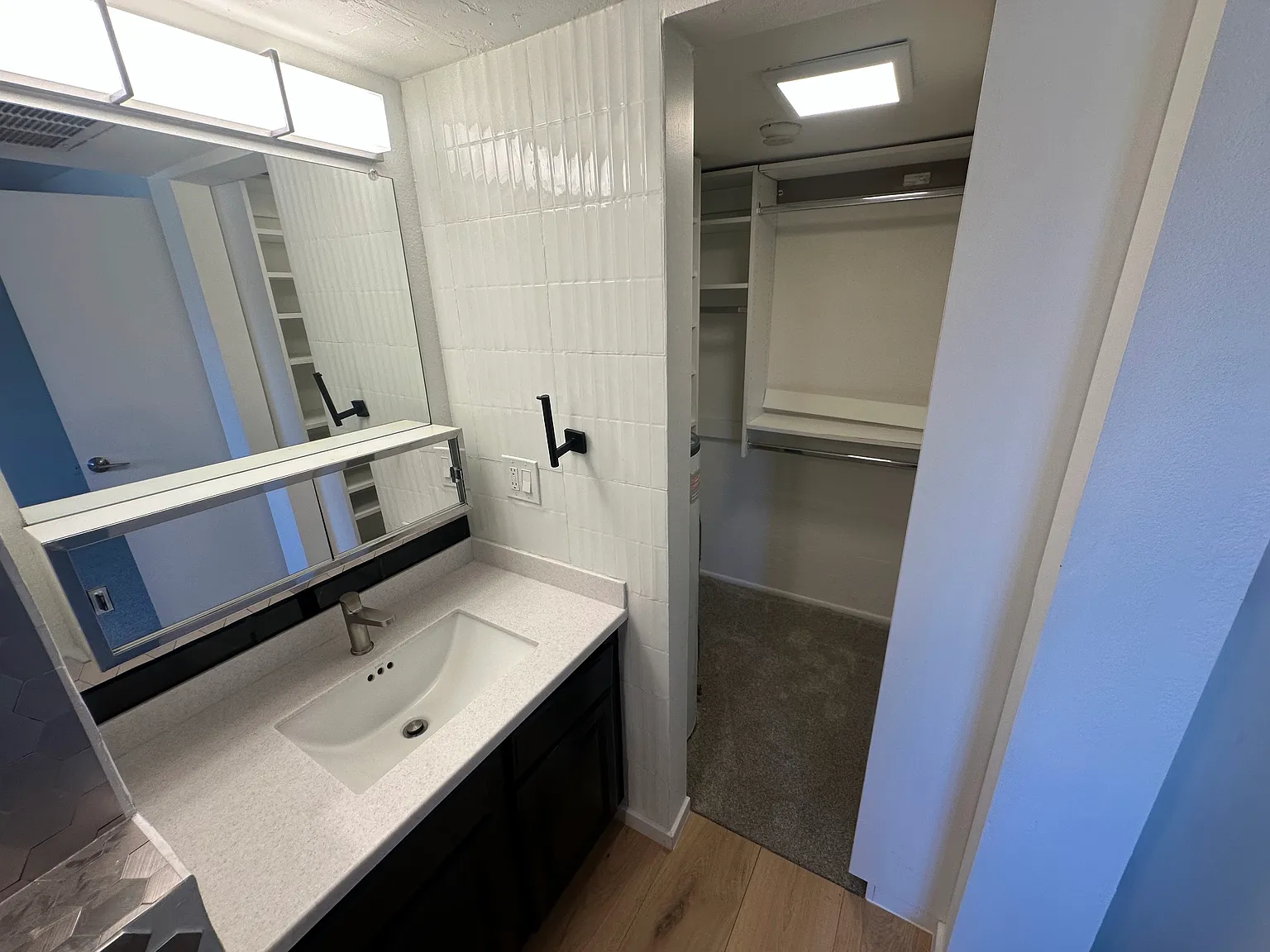 1 bed, 401 sqft, $900 — Photo 4