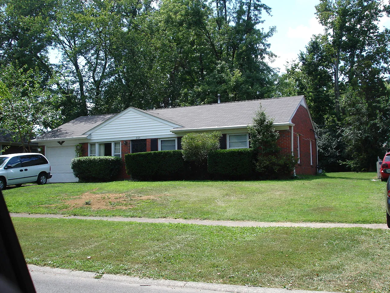 2106 Dogoon Dr photo 1
