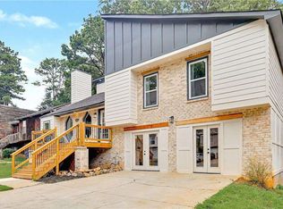 1415 Brookcrest St, Lawrenceville, GA 30044
