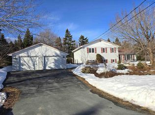 38 Sonia Dr, Lawrencetown, NS B2Z 1L2