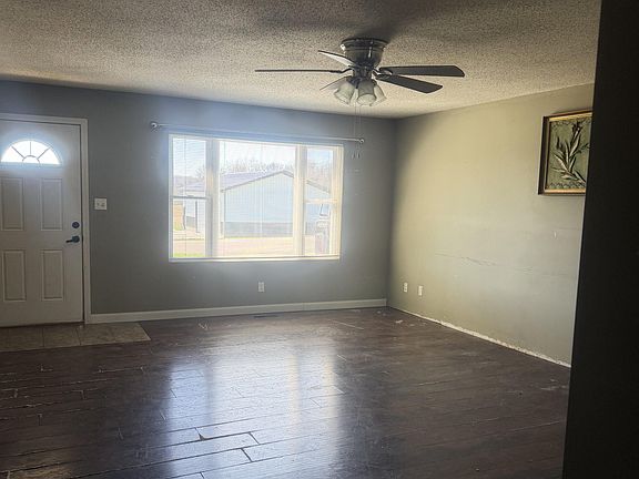 3rd image of 453 E Oolitic Rd