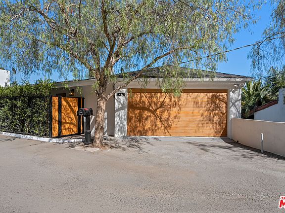 3rd image of 8276 Woodshill Trl