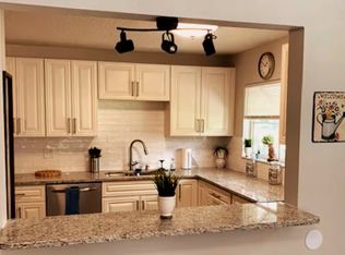 7161 Balboa Rd, Jacksonville, FL 32217