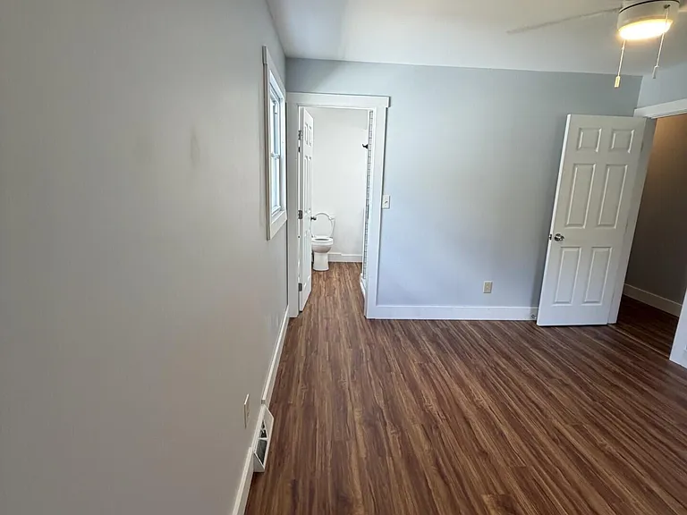 721 Wayland Dr — Photo 20