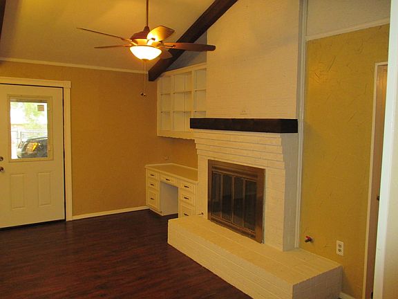 wood burning fire place