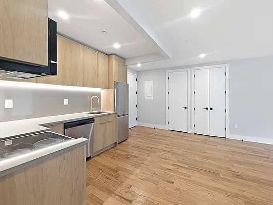 Kitchen, photo 2