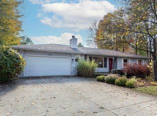 1139 W Walnut St, Saint Charles, MI 48655