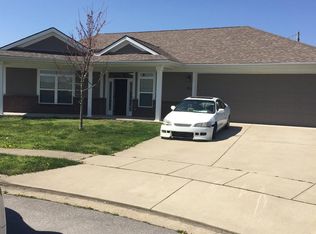 105 Hubbard Ct, Nicholasville, KY