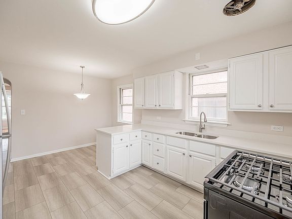 5th image of 3450 N Panama Ave