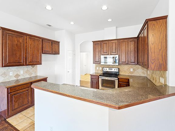 3rd image of 1513 Elika Ct