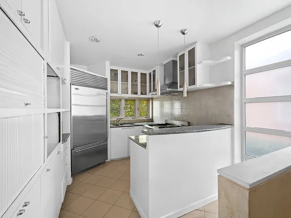 78 Midwood St, Brooklyn, NY 11225