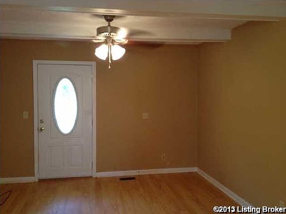 3rd image of 707 Aqua Shores Dr